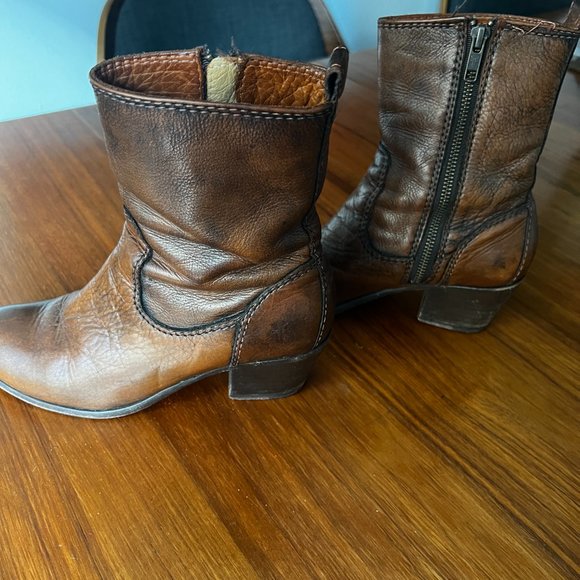 FRYE Leather booties - Picture 2 of 5